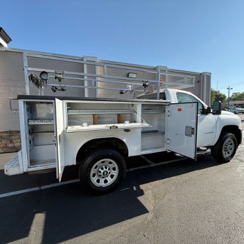 Used 2011 Chevrolet Silverado 3500 W/T RWD image 8