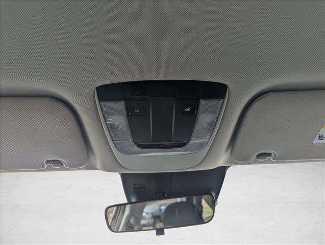 Used 2023 Kia Sorento LX image 15