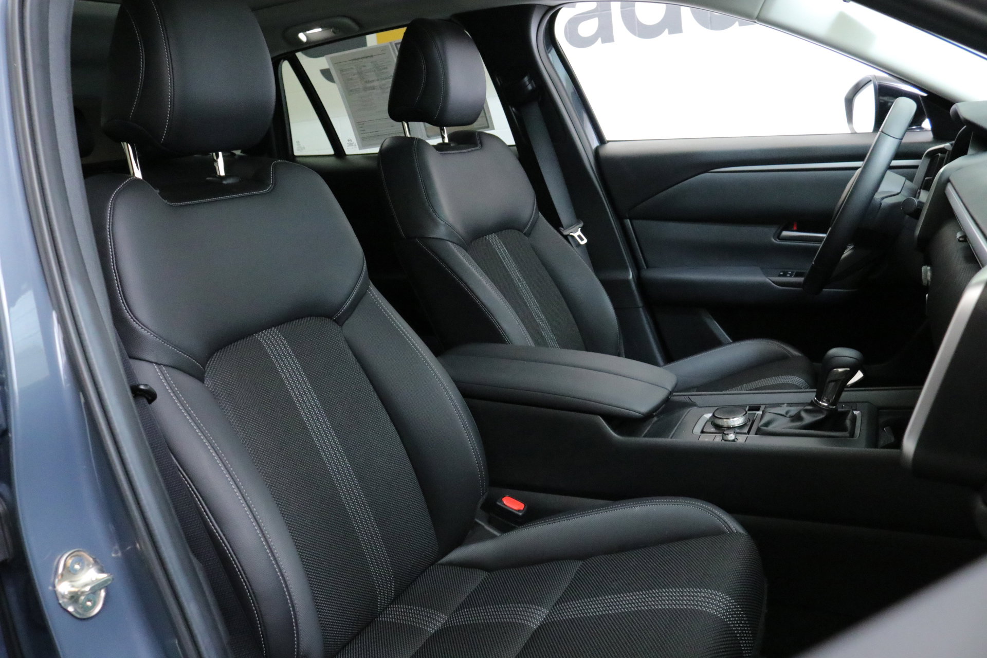 Used 2023 MAZDA CX-50 2.5 S w/ Preferred Plus Pkg image 30