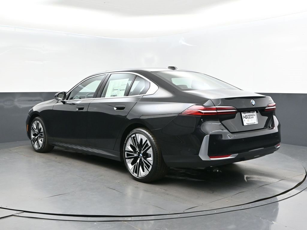 New 2026 BMW 530i w/ Premium Package image 4