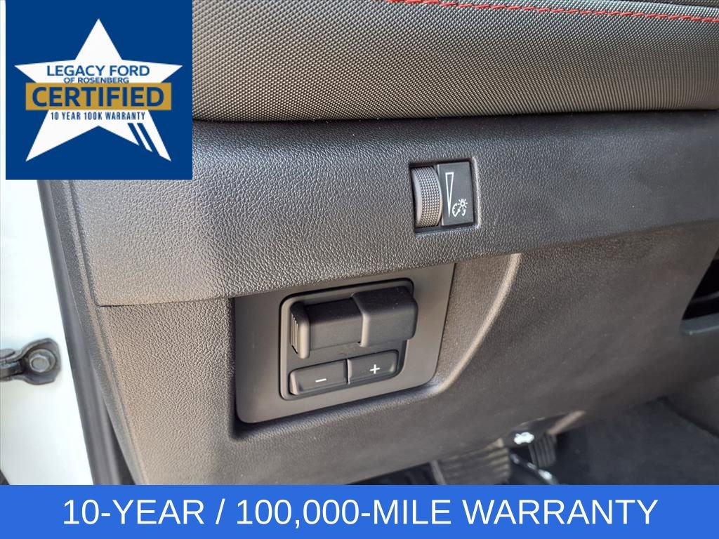 Used 2025 Chevrolet Colorado Z71 w/ Technology Package image 21