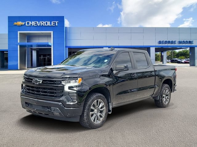 Used 2024 Chevrolet Silverado 1500 RST w/ Z71 Off-Road Package AWD/4WD image 2