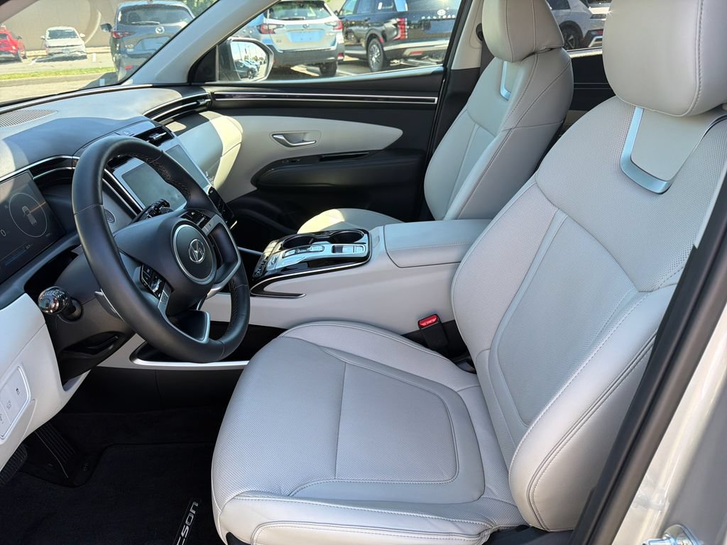 Certified 2024 Hyundai Tucson Limited AWD/4WD image 9