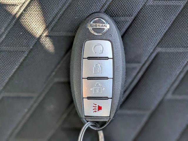 Used 2021 Nissan Kicks SV image 34