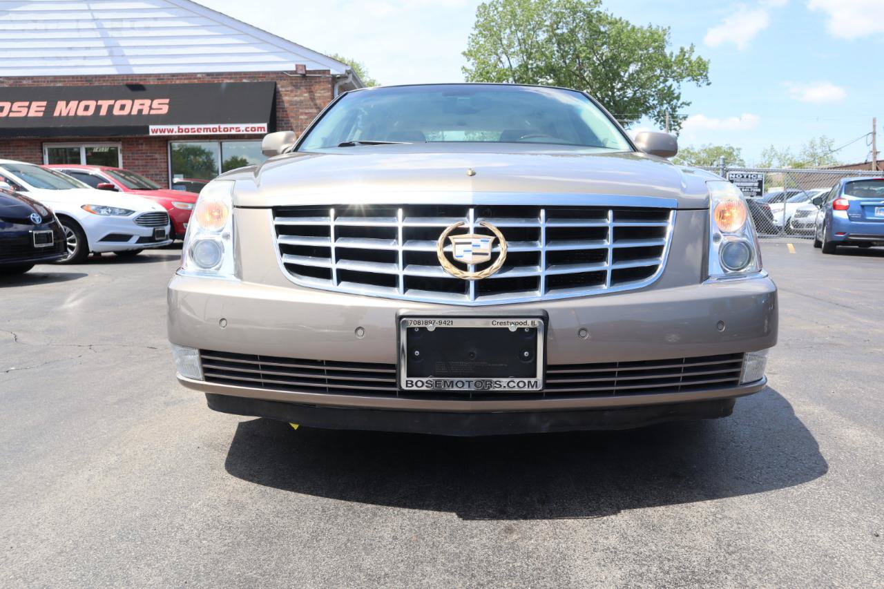 Used 2007 Cadillac DTS Luxury II FWD image 8