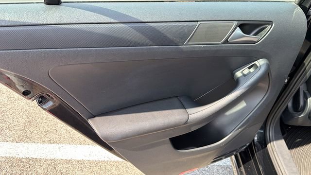 Used 2014 Volkswagen Jetta S image 21
