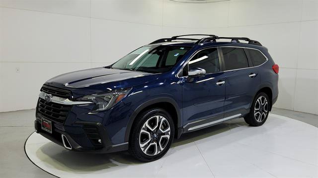 Used 2023 Subaru Ascent Touring AWD/4WD image 3