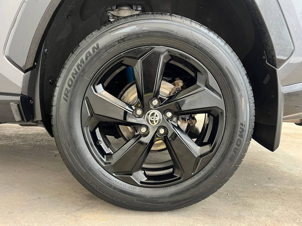 Used 2021 Toyota RAV4 XSE image 31