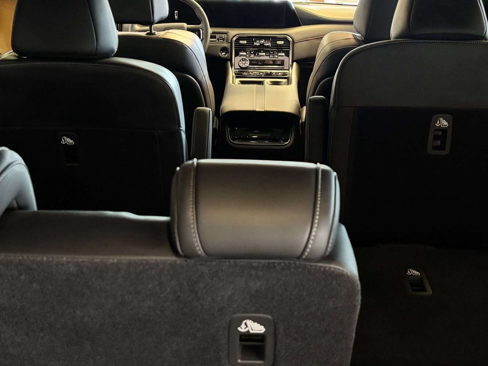 New 2026 Nissan Armada PRO-4X AWD/4WD image 26