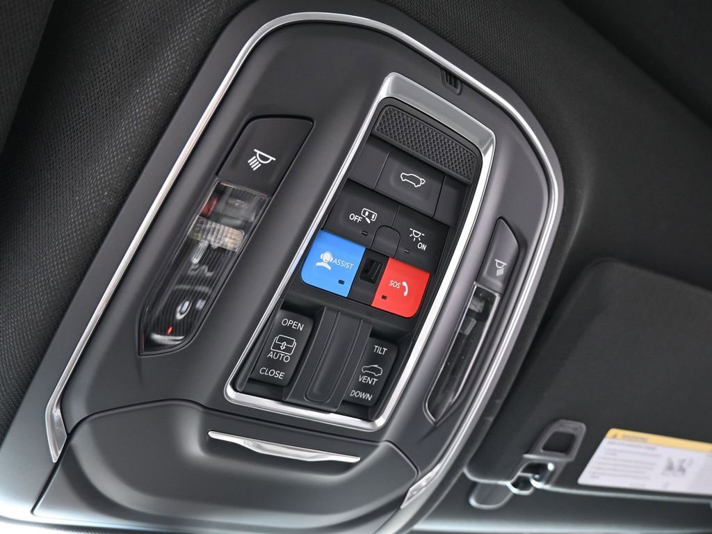 New 2026 Jeep Grand Cherokee Laredo X image 20