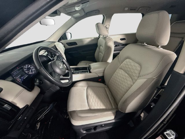 Used 2024 Nissan Pathfinder SV FWD image 21