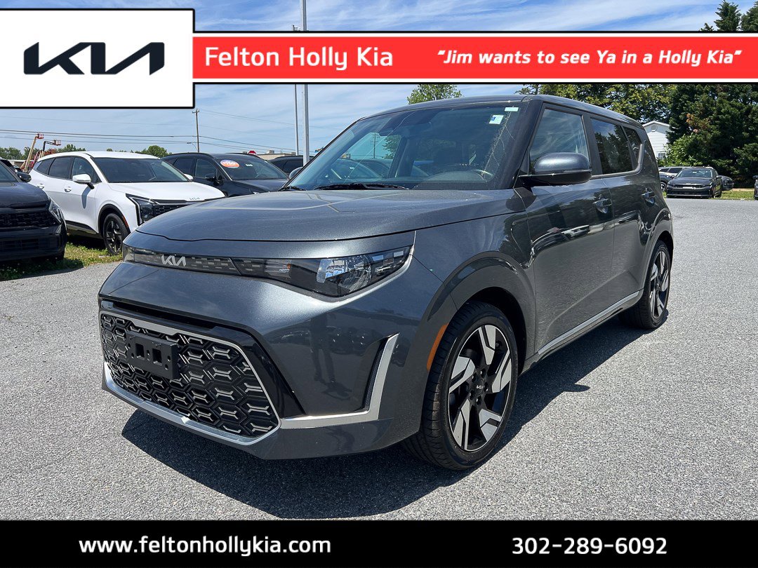 Used 2023 Kia Soul GT-Line FWD video 1
