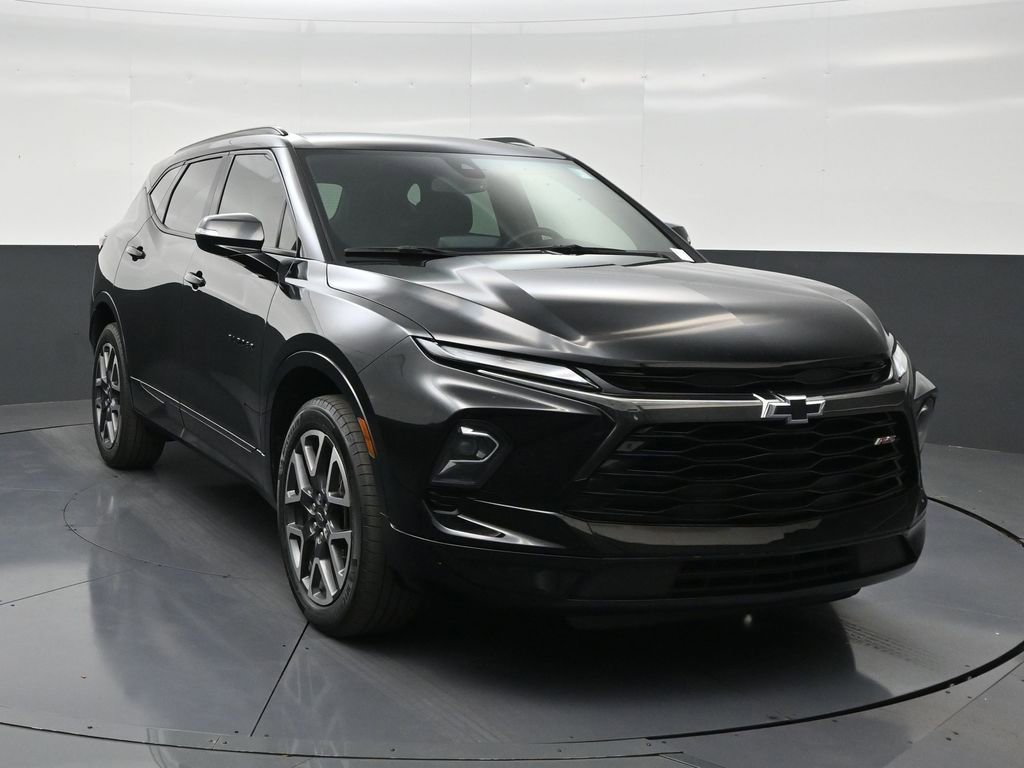 Used 2024 Chevrolet Blazer RS w/ Enhanced Convenience Package FWD image 7
