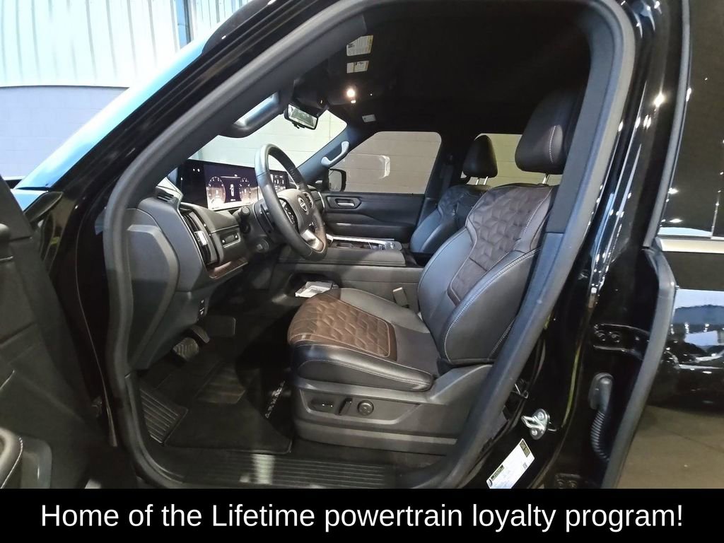 Used 2025 Nissan Armada Platinum w/ Convenience Package AWD/4WD image 5