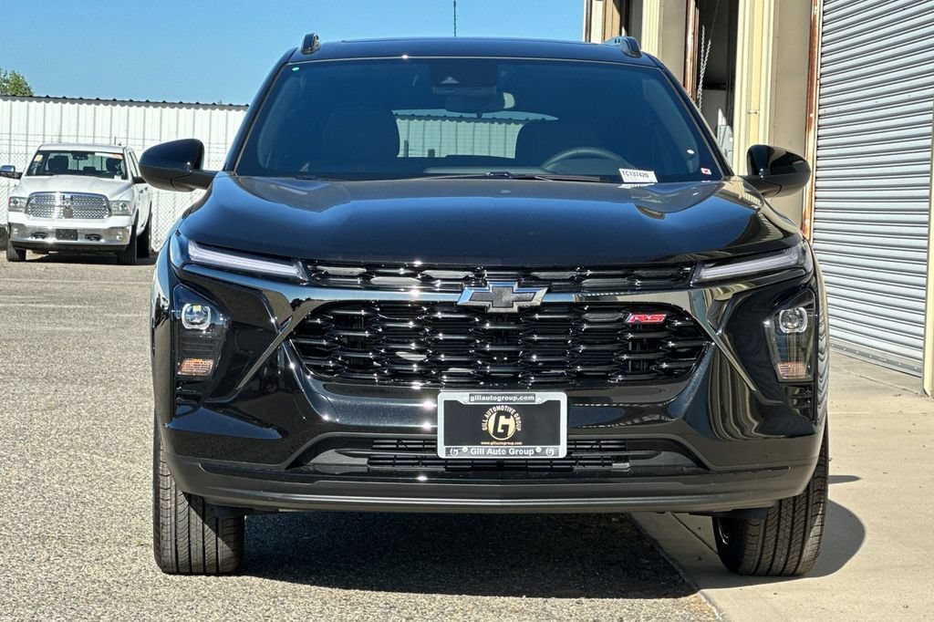 New 2026 Chevrolet Trax RS w/ Sunroof Package FWD image 10