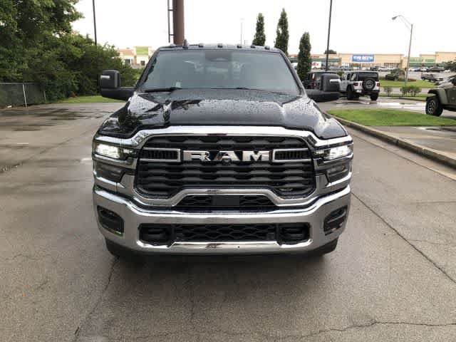 New 2026 RAM 3500 Tradesman AWD/4WD image 9