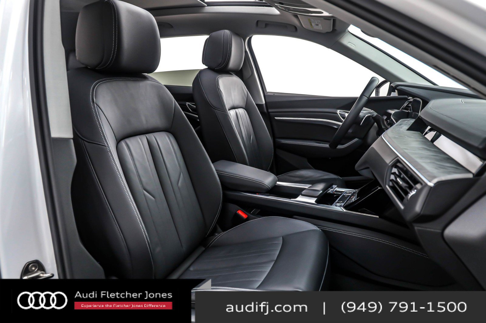 Used 2022 Audi e-tron Premium w/ Convenience Plus Package image 7