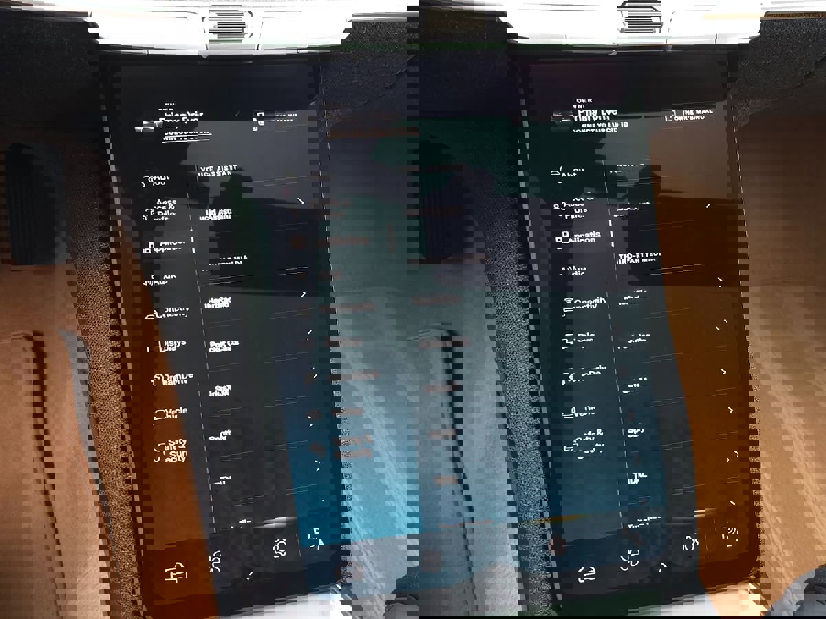 Used 2023 Lucid Air Touring image 43