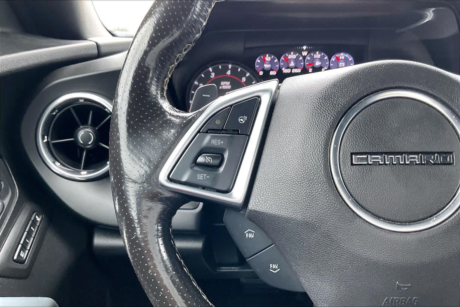 Used 2019 Chevrolet Camaro SS RWD image 21