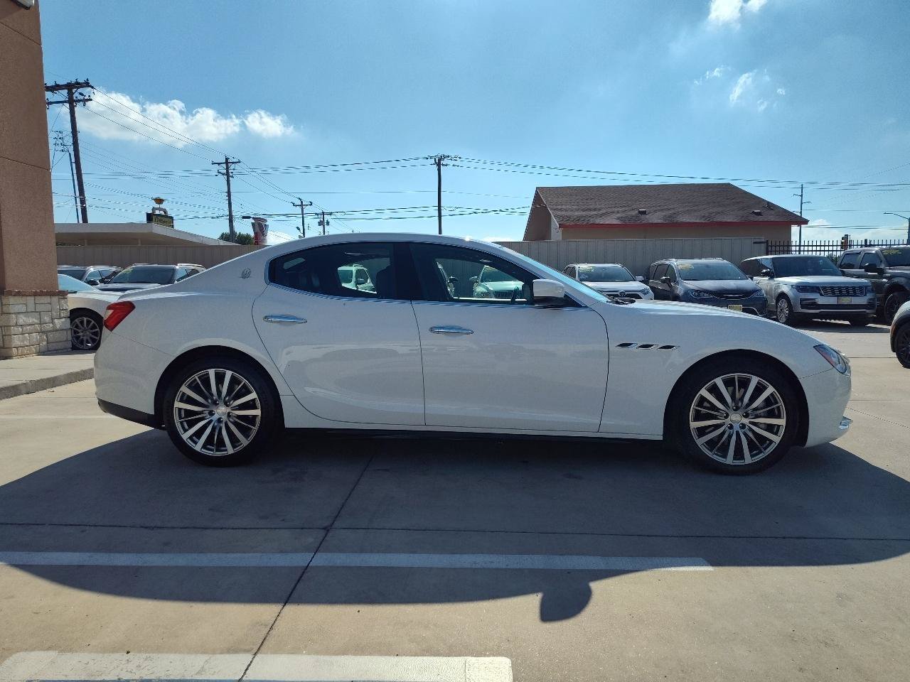 Used 2016 Maserati Ghibli RWD image 3