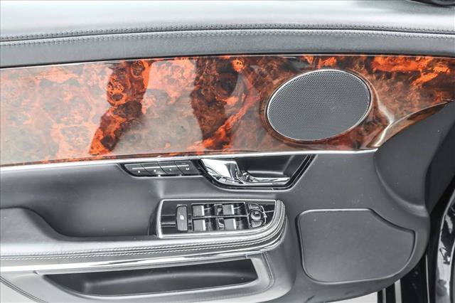Used 2011 Jaguar XJ L RWD image 14