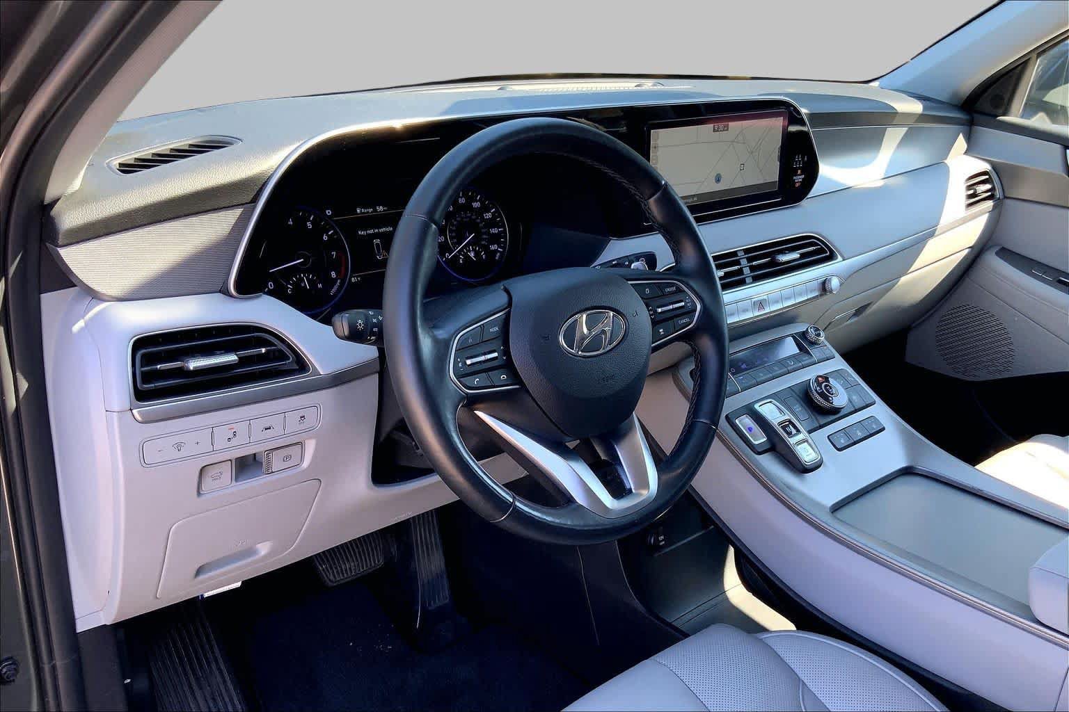 Used 2022 Hyundai Palisade SEL w/ Premium Package AWD/4WD image 18