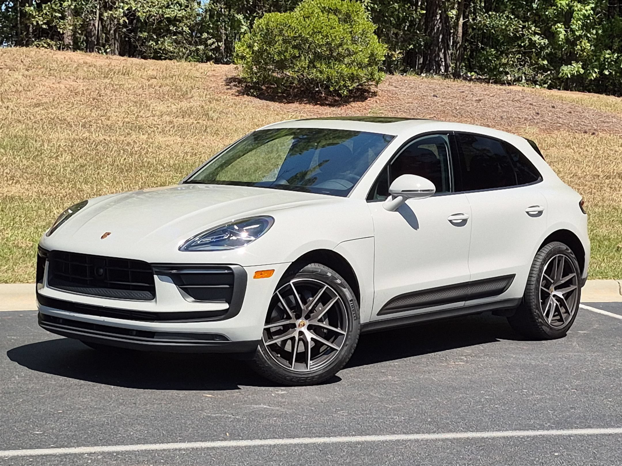 Certified 2024 Porsche Macan