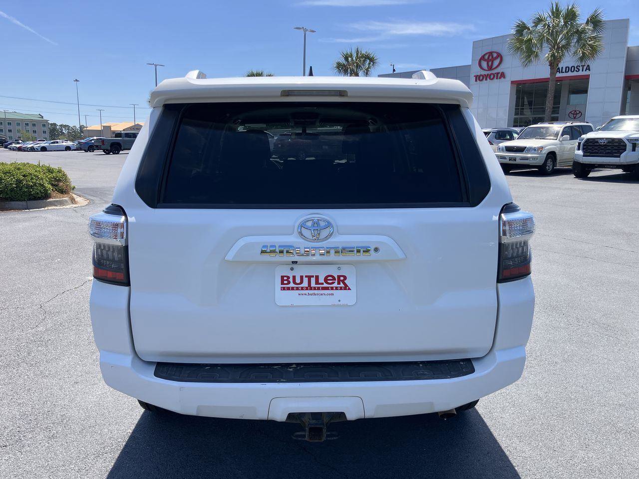Used 2016 Toyota 4Runner SR5 RWD image 4