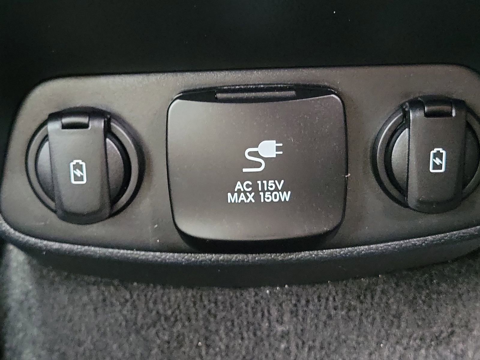 Used 2020 Hyundai Santa Fe Limited FWD image 26