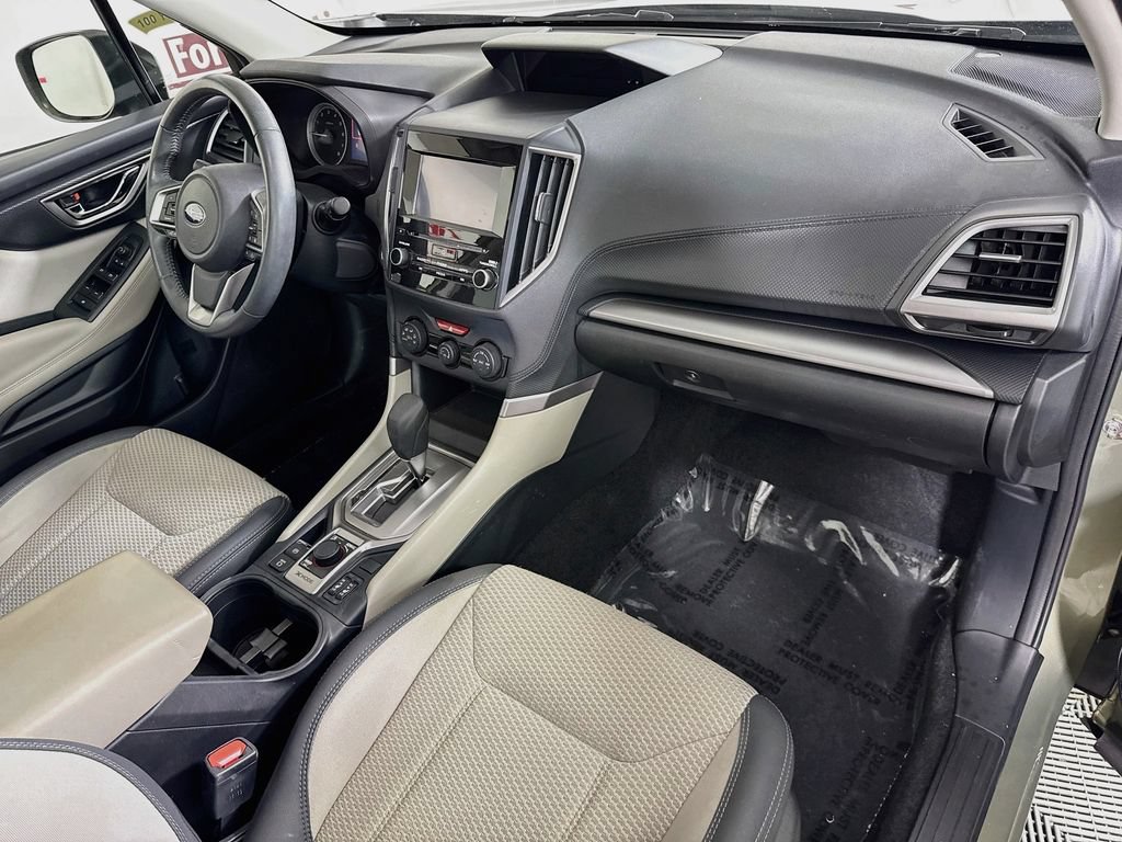 Used 2021 Subaru Forester Premium AWD/4WD image 31