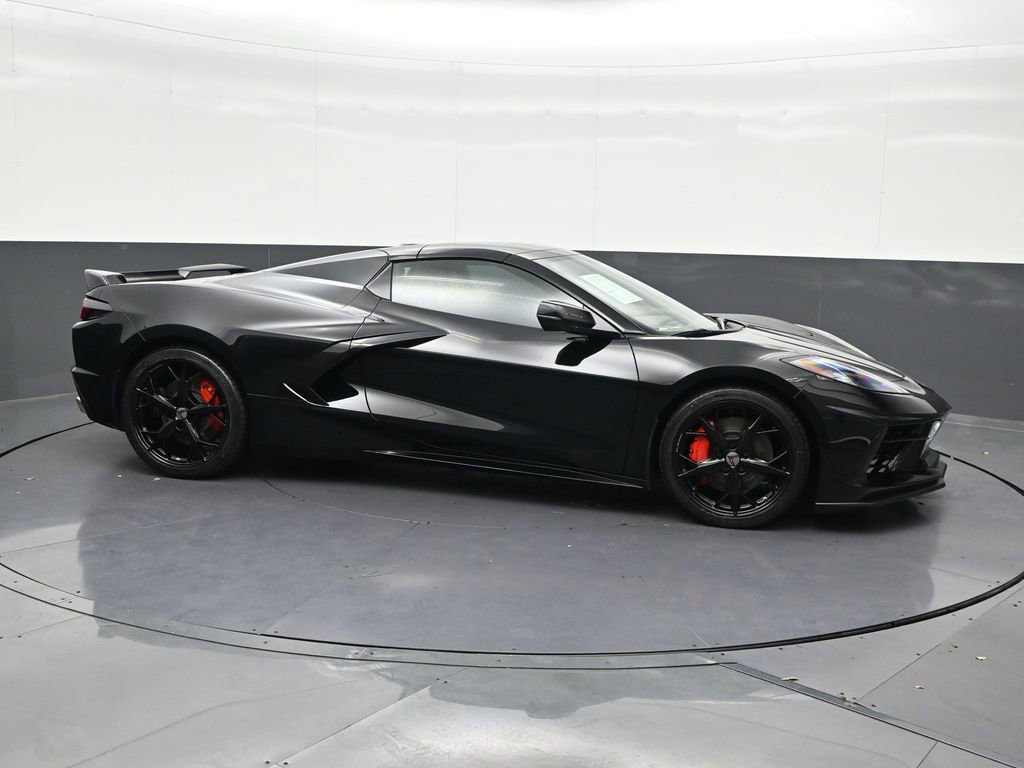 Used 2021 Chevrolet Corvette Stingray Premium Conv w/ Z51 Performance Package RWD image 7