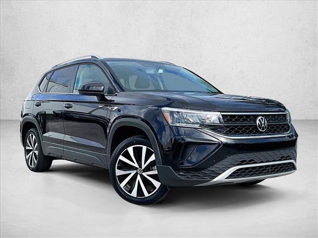 Used 2022 Volkswagen Taos SE image 12