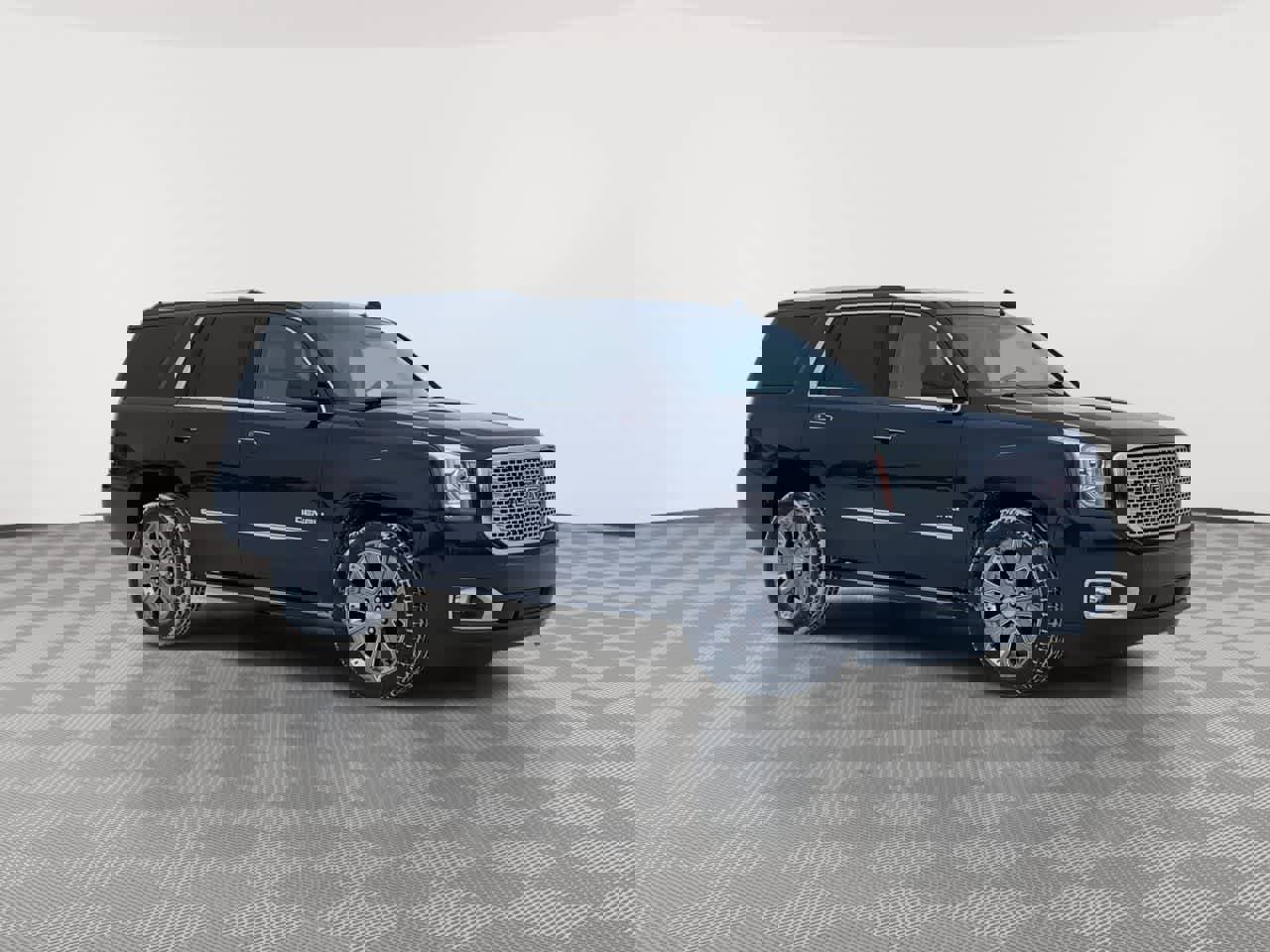 Used 2016 GMC Yukon Denali w/ Open Road Package image 2