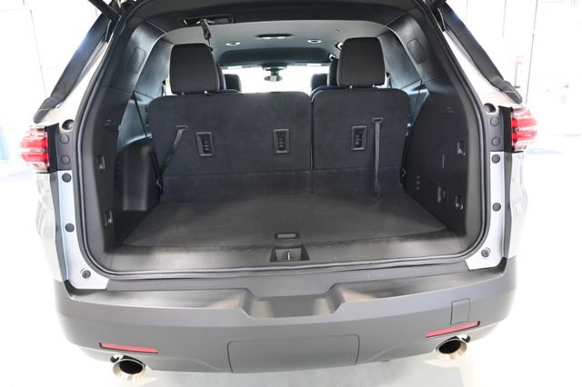 Used 2023 Chevrolet Traverse LT FWD image 28