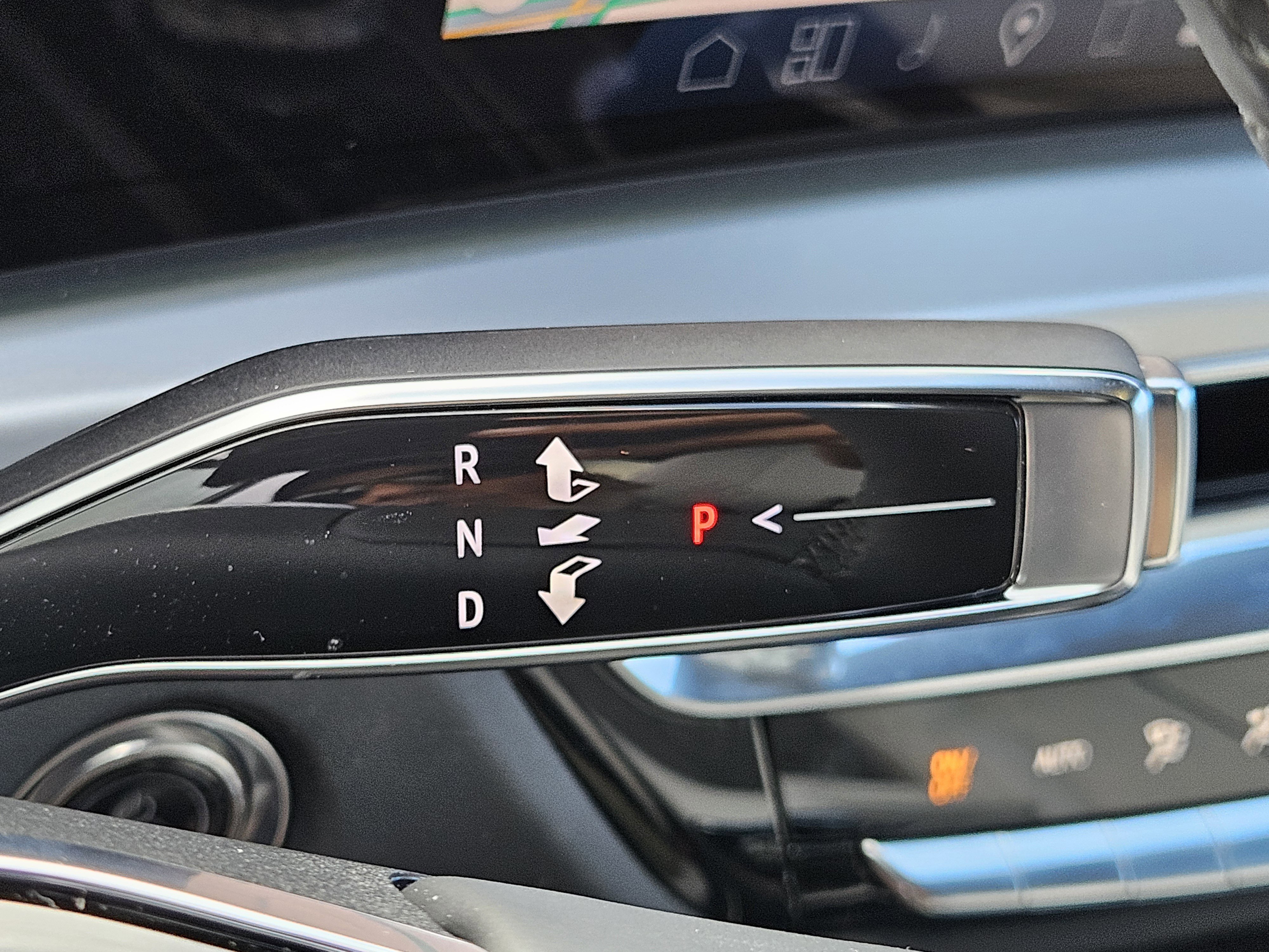 New 2025 Cadillac Lyriq Sport image 32