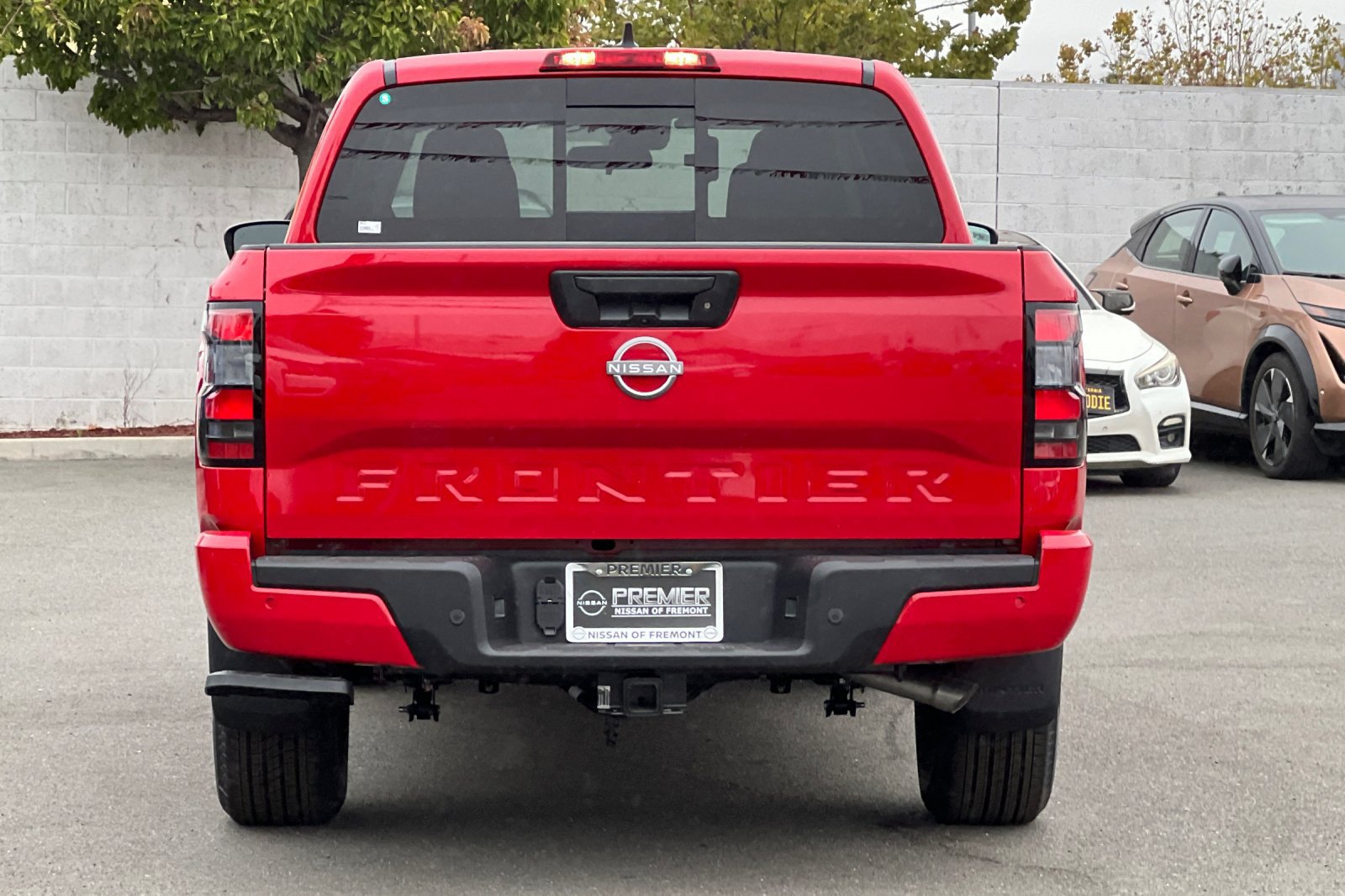 New 2027 Nissan Frontier SV w/ Tow Package RWD image 5