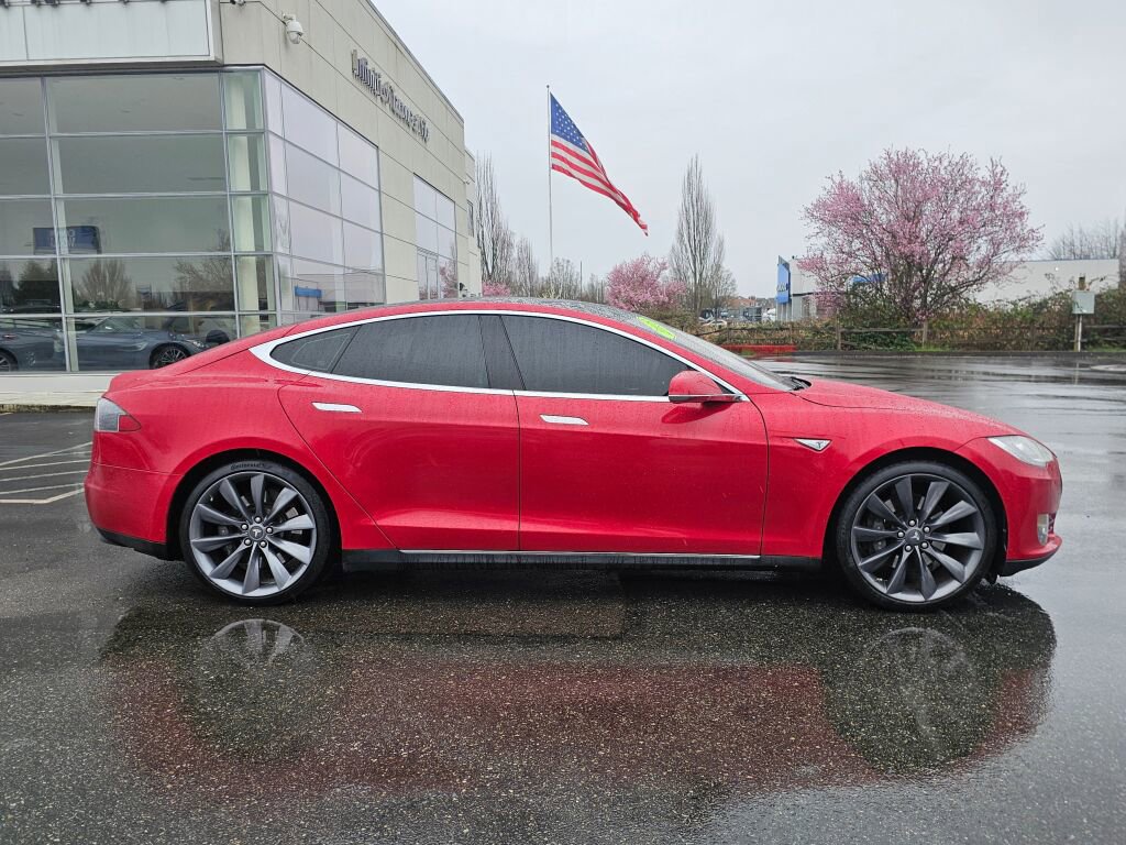 Used 2013 Tesla Model S Performance image 8