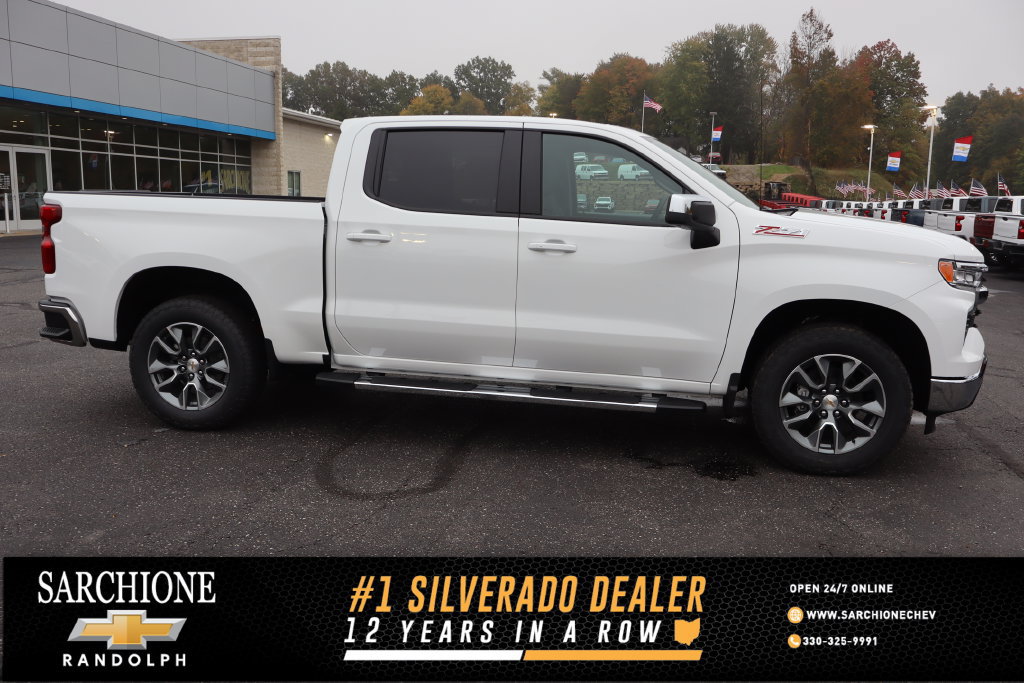 New 2026 Chevrolet Silverado 1500 LT w/ Z71 Off-Road Package AWD/4WD image 1