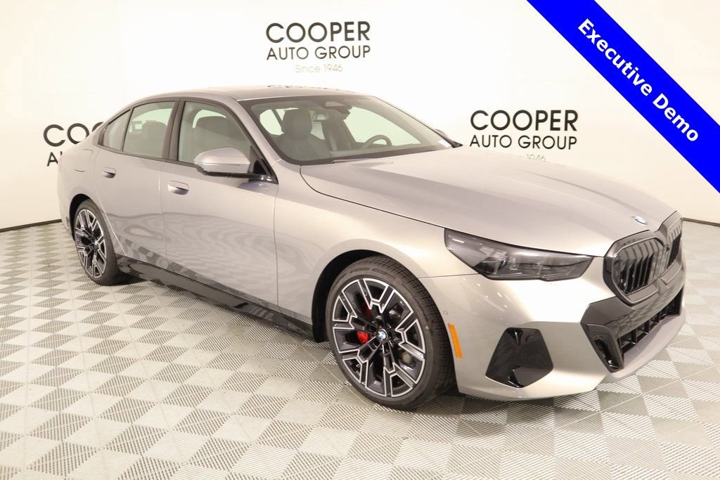 New 2025 BMW 530i w/ M Sport Package RWD video 1