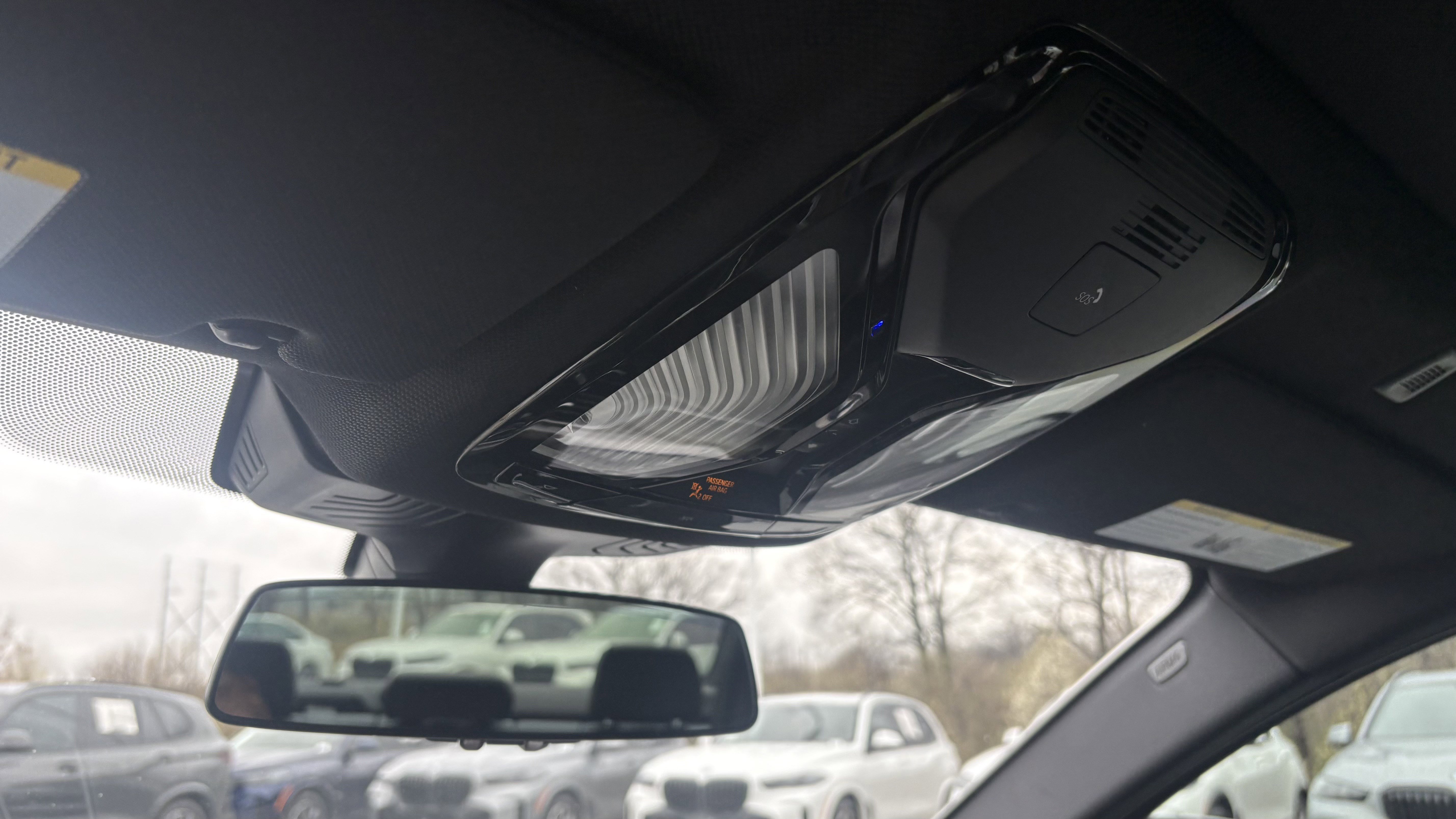 Used 2020 BMW 530i xDrive w/ Premium Package image 28