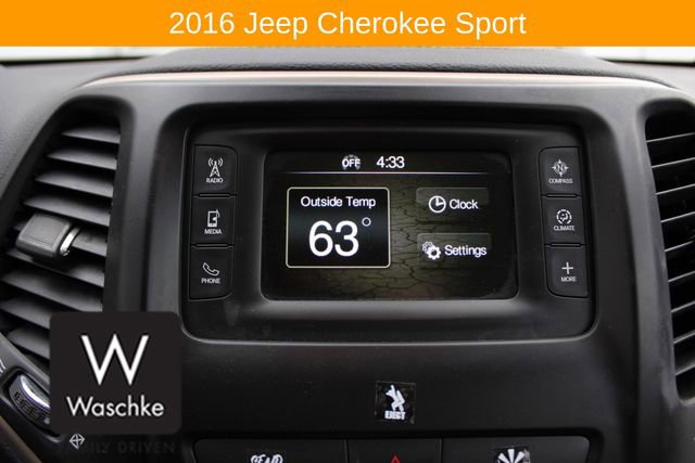 Used 2016 Jeep Cherokee Sport w/ Cold Weather Group image 35