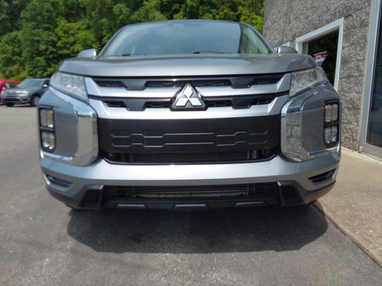 Used 2021 Mitsubishi Outlander Sport SE AWD/4WD image 9
