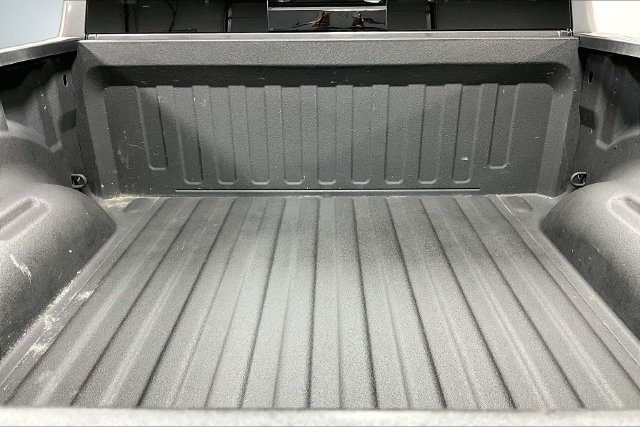 Used 2020 RAM 1500 Sport w/ Level 2 Equipment Goup w/2_L AWD/4WD image 9
