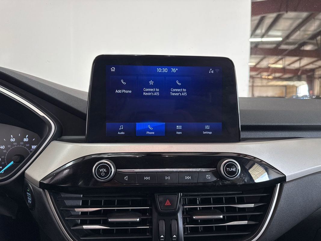Used 2021 Ford Escape SE w/ SE Sport Appearance Package image 15