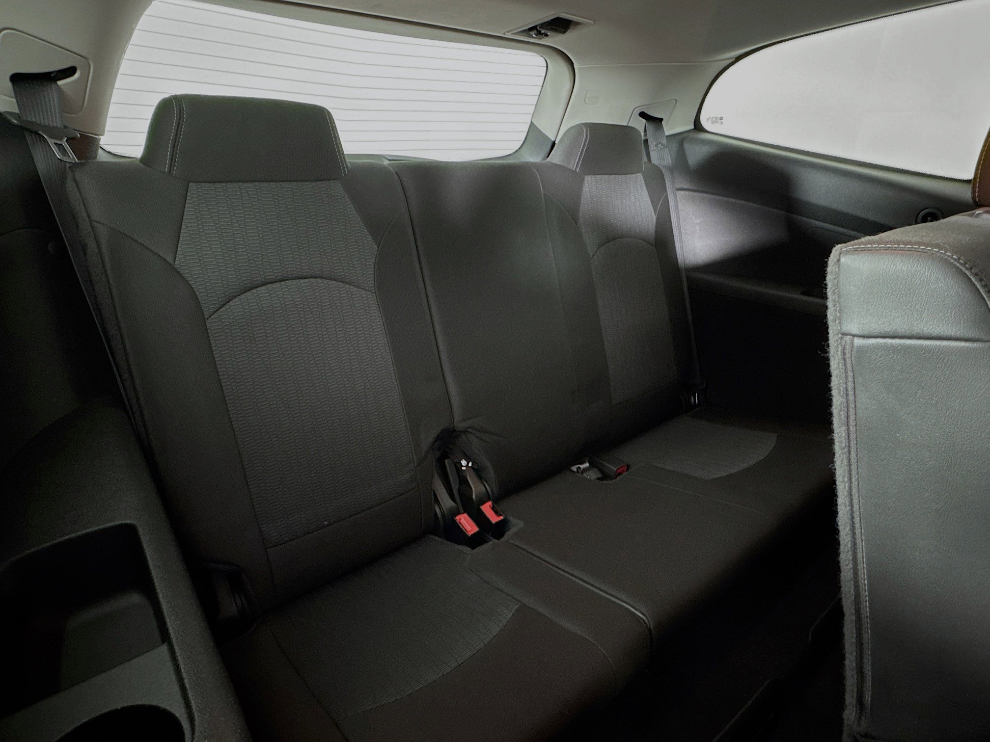 Used 2017 Chevrolet Traverse LT image 25