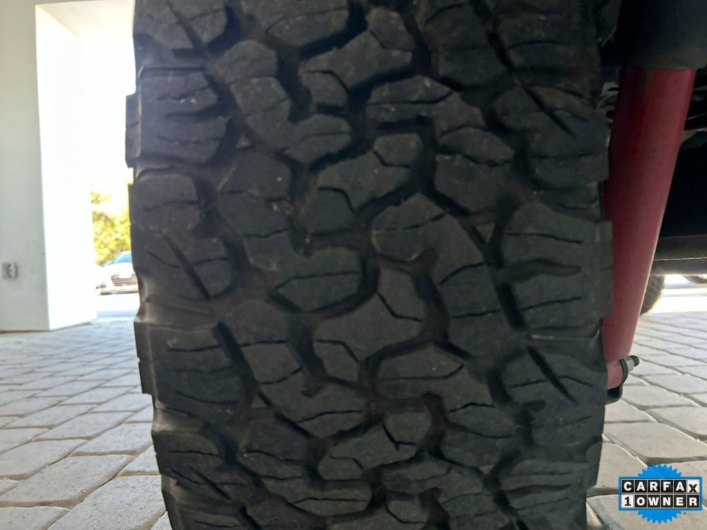 Used 2025 Jeep Wrangler Unlimited Rubicon AWD/4WD image 44