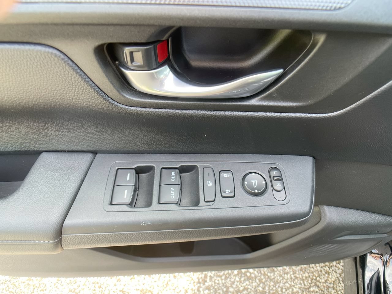 Used 2024 Honda CR-V EX image 14