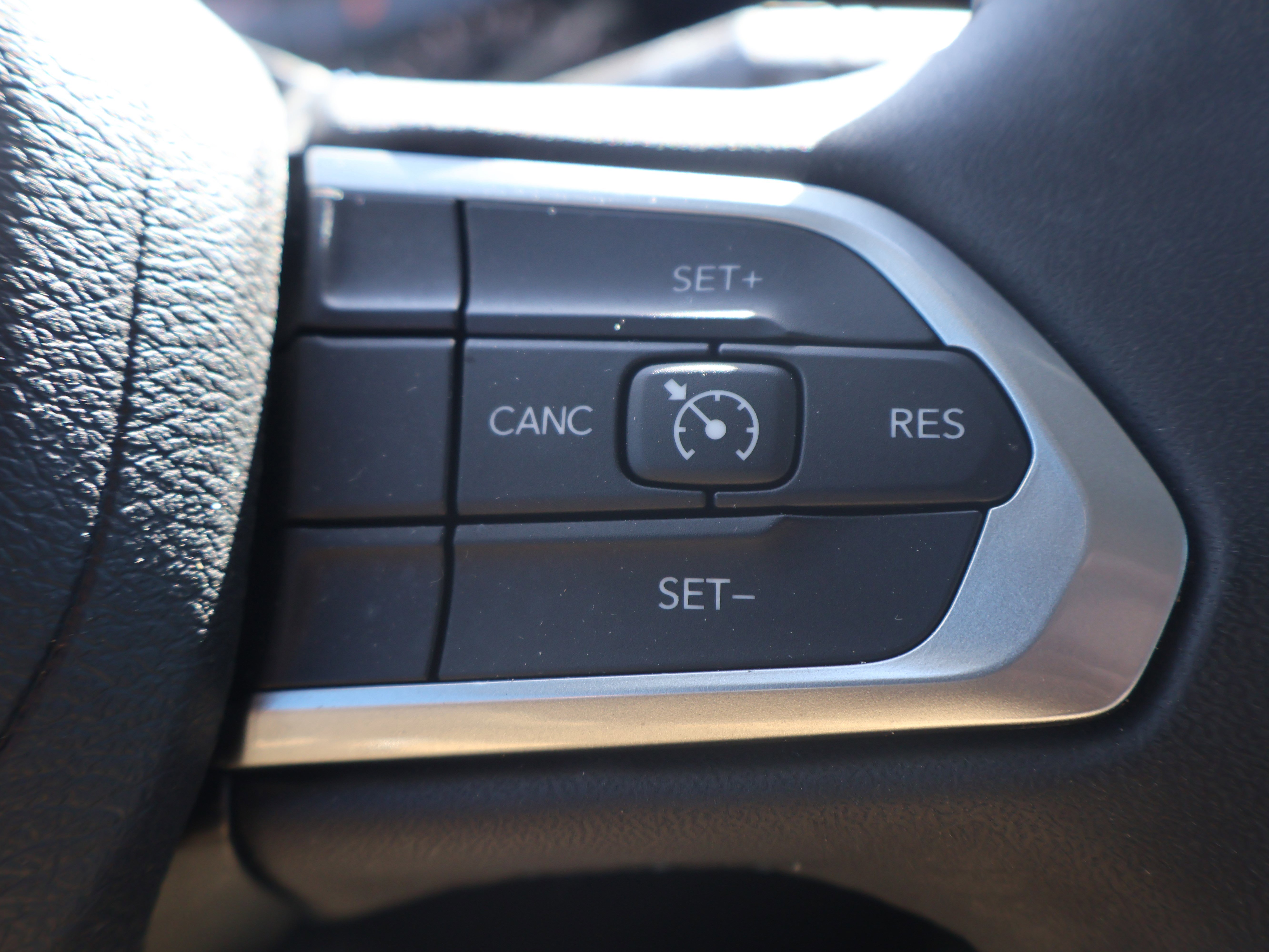 Used 2022 Jeep Compass Latitude AWD/4WD image 30