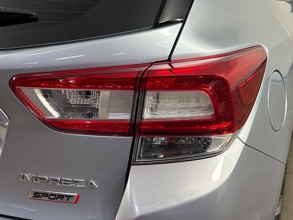 Used 2018 Subaru Impreza 2.0i Sport AWD/4WD image 32