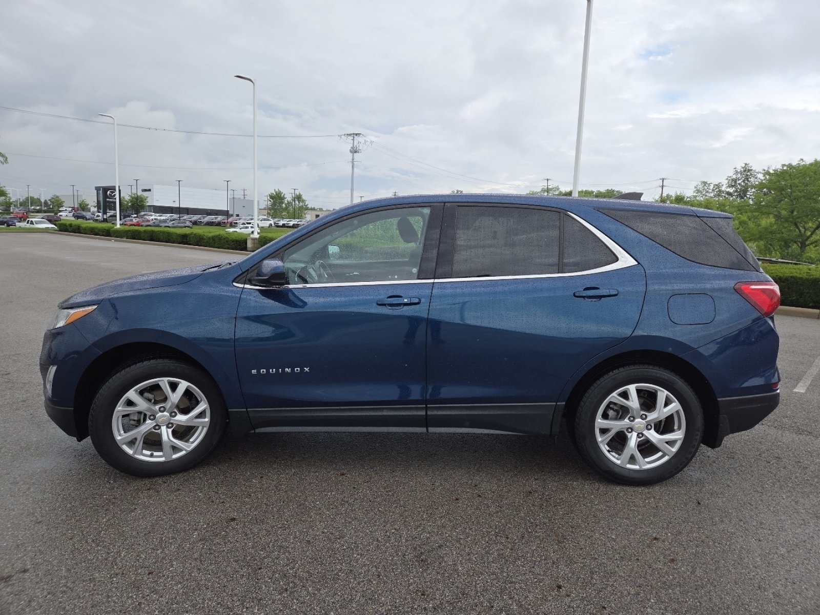 Used 2020 Chevrolet Equinox LT FWD image 13